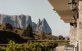 Hotel Steger-Dellai